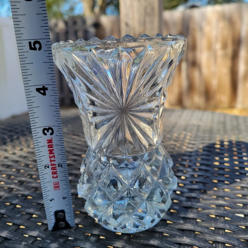Vintage West Germany 24% Clear Cut Lead Crystal Pineapple Fan Bud Vase 5” Tall